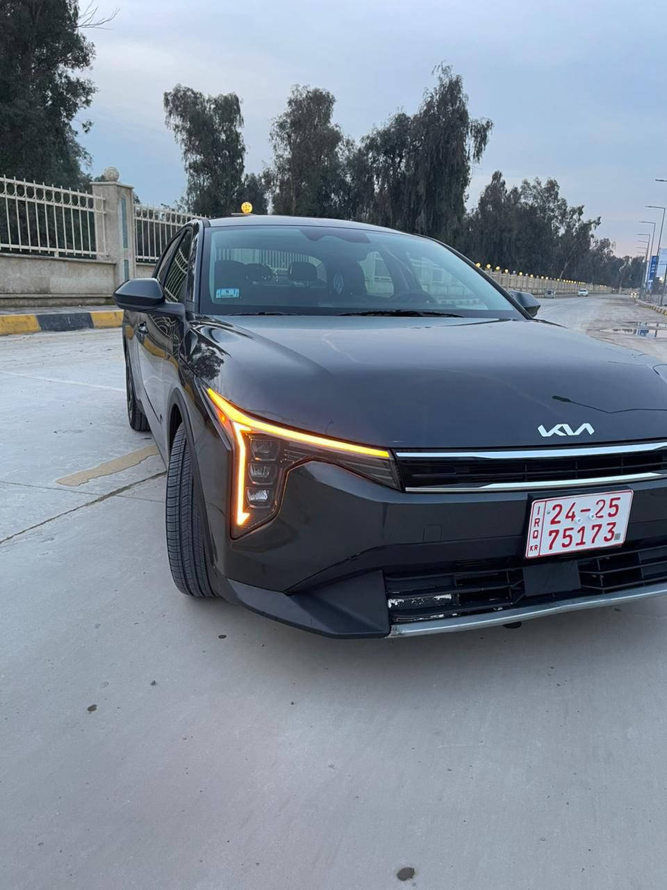 � شركة أرض السلطان [CSR34]
🔥Kia K4 2025 EX🔥
لبيع وشراء السيارات 🚙
ونقلها واستيرادها من المزادات الأمريكية 🇺🇸 والكندية 🇨🇦
إلى كافة المنافذ الحدودية العراقية 🇮🇶

📍 موقع الشركة: العراق، دهوك، تيرمنال
📞 الإدارة:0774,083,5484
💸للاستفسار على الاسعار:0750,429,6877
📦 المزادات والشحن
والاستيراد:0787,000,1713
