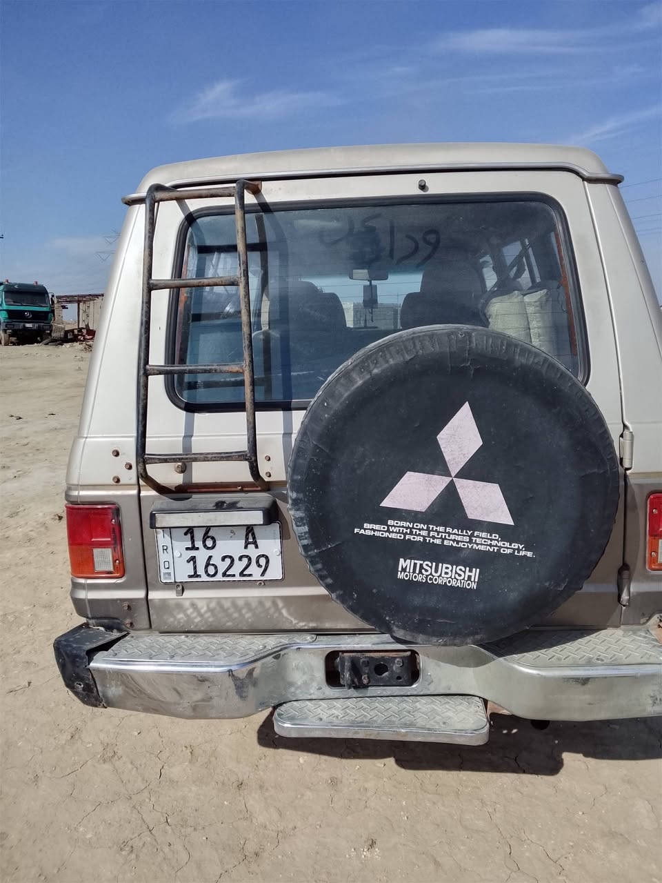 باجيرو موديل 1990سياره نضيفه كشره مكفول  حداديه 70%رقم قادسيه بسمي تحويل مباشر  تخم تايرات فقط محركه بي خيط بخار  مكان السماوه سعر 39
***********
