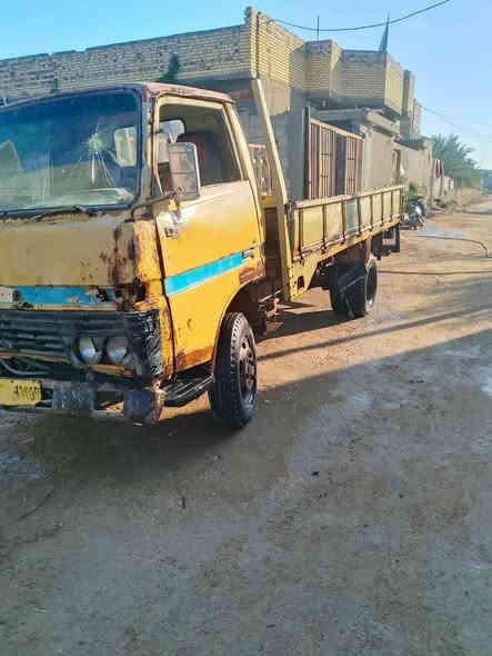 السلام عليكم دانيه البيع تشتغل بس متروكه فتره مكان المثنى قظاء الرميثه والسعر 1500 مليون وخمسميه وبيهه مجال مكلف بالنشر هذه رقم راعيه رقم الهاتف ***********
