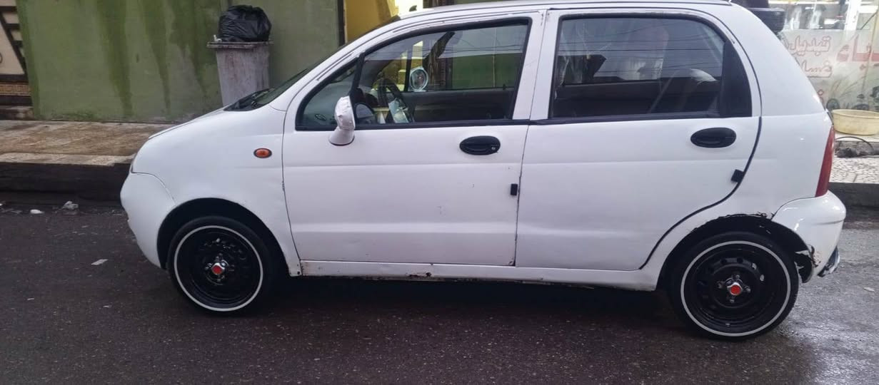 سلام عليكم للبيع كيو كيو موديل 2012السعر 28$بيها مجال 

رقم نينوى مسطرة كابون بانزين بيها 

التحويل من الشرعي 

محرك بدايه رخاوه

كير شرط تبريد وتفئه شغال 

شرط بدون صبغ او بدون دواخل 

العنوان موصل حي الحدباء 
***********
***********
