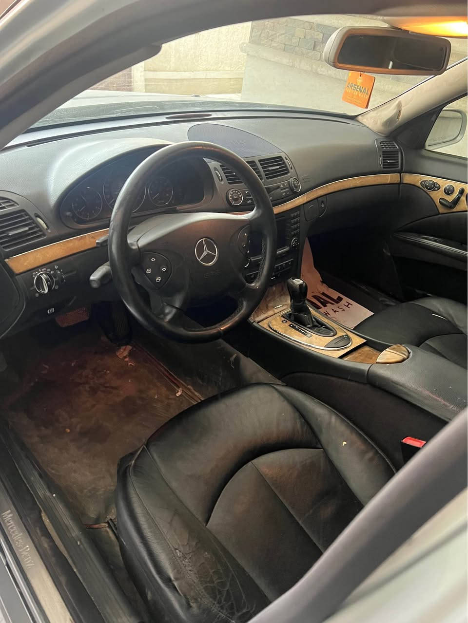 للبيع مرسيدس w211 لون سلفر 2002مكينه وكير وتبريد كفاله حجم المكينه 230Vسته سلندر لون سلفر رقم كربلاء مشروع وطني السياره مصبوغه عام وبيها حادث جنطه مبدل جنطه كامله السعر ٨٥ وبيها مجال العنوان بغداد ساحه الواثق *********** Colombo, Sri Lanka
