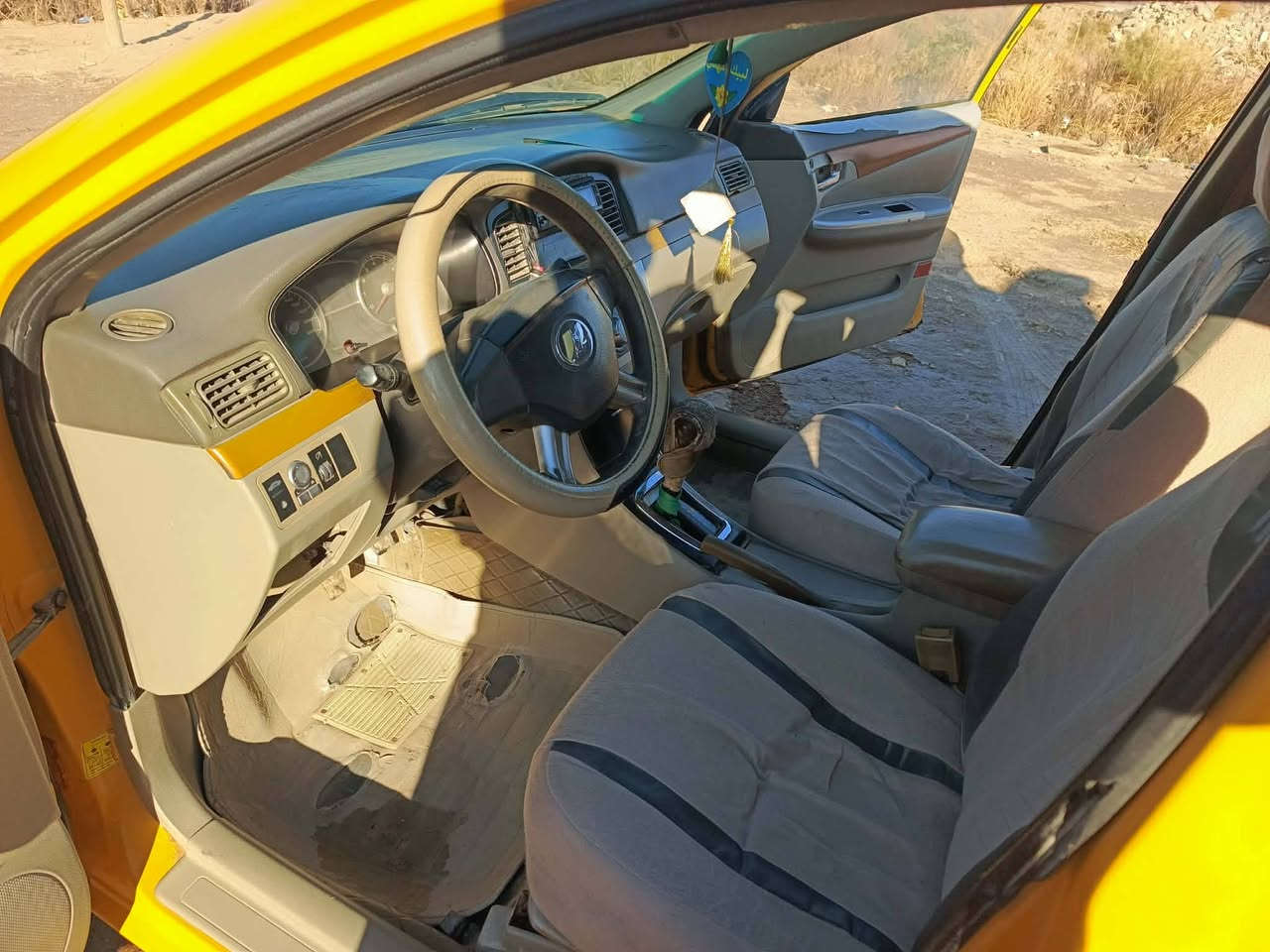 السلام عليكم ليفان موديل 11 مكينه وكير كورله سياره جاهزة مابيه شي السعر 37 وبيه مجال الديوانية قضاء السنيه ***********
