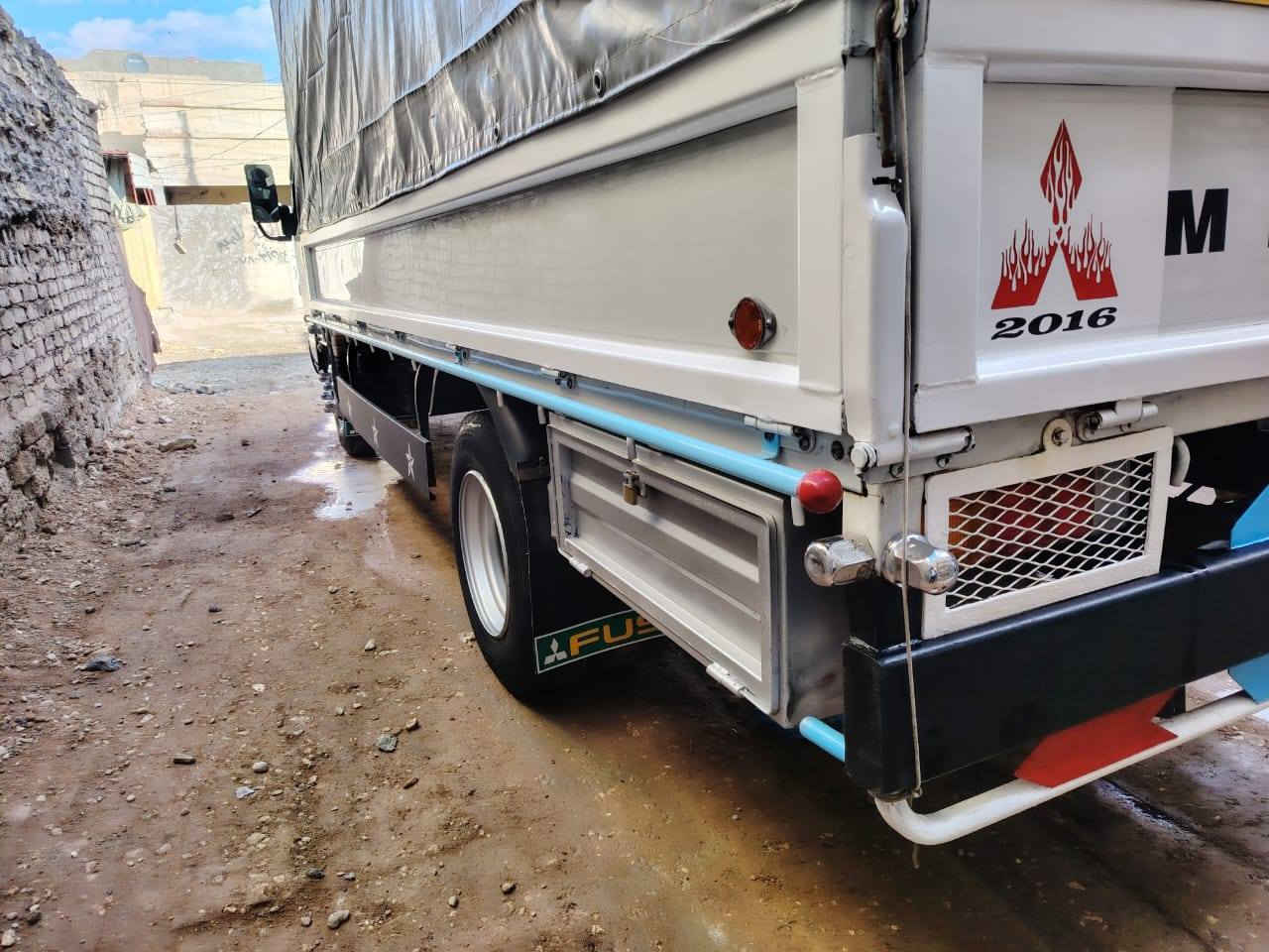 السلام عليكم كنتر موديل 2016للبيع محسن سياره جاهزة مكينة كير حداديه تخم تاير كله جديد سياره مكفوله   مكان سياره بابل شارع ستين سعر 210 شراي يتصل حداديه جلال الحداد ربع دينار ما تصرف كبل للشغل ***********
