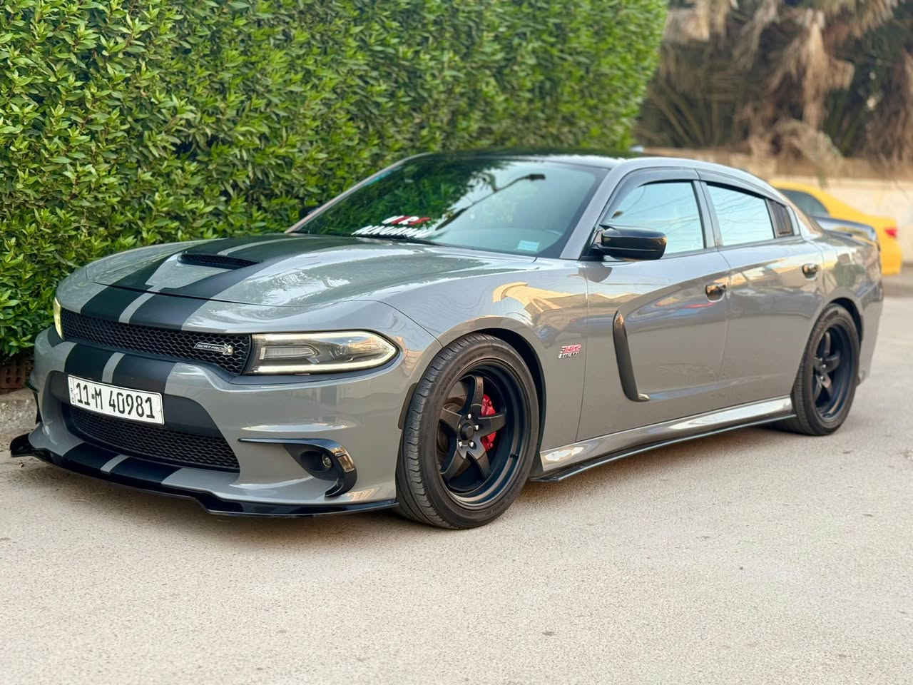 السلام عليكم
بيع او مراوس بمكينه اصغر 
جارجر 6400 اسمنتي
رقم بغداد بأسمي سنوية وهزه جدد
موديل 2018

ماشيه 45 الف  
   
تقرير مياه امطار وفاتحه ناريه 
مكفوله من الحادث والضربه والصبغ .  
المواصفات
فووول عدا الفتحة
قماره بلادي اسود 

كشنات تدفئة تبريد 
كشنات خلفيه تدفئه 
ستيرن تدفئة
شفتات ستيرن
تشغيل عن بعد 
شاشة كبيرة كار بلاي اصلي
كشنات كهرباء + ميموري خزن 
كامرة دوارة
حساسات
مري اضواء ترحيب  +هيتر + رادار جانبي
بريك برمبو 
دواخل كاربون فايبر وشعارات سكات ضوئيه مري بات مان  

ويل 20 تو سايز  ويلد اصلي 
برمجة مصطفى ايگل

كزوز بورلا وبوابات شغل علي الوادي
مكينه مفتوحه شغل وضمان شموخ الصقر حشوه كامله شركه وعليهه ادامة كامله السياره
كل نقص مبيهه السياره جاهزه على اخر حبه وجديده بالخير ع الياخذها
السعر 198  
مكاني بغداد زيونه شارع الربيعي  
***********
