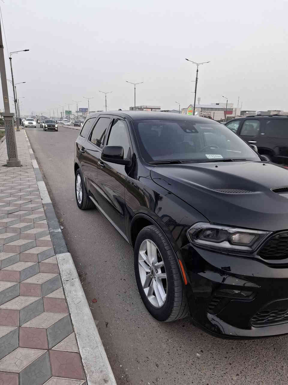 دوج دورنكو 2023 GT
حره بدون رقم بأسمي منفيس
لون اسود
محرك 3600 v6
مصابيح LED
كشافات ضباب LED
دخول ذكي
اوتو ستوب خروج عن المسار
كامره خلفيه
حساسات خلفيهة
صندوق كهرباء 
7 راكب
داخل اسود مخمل
تدفئة كراسي 
مثبت سرعة 
رادرات مانع تصادم
تشغيل عن بعد 
نظام تحذير عند التقاطعات
تحذير نقطه عمياء 
تحذير الخروج عند المسار 
ردارات جانبيه خلفيه
شاشه كبيره لمس
مودات قيادة سبورت وايكو
كرسي السايق كهرباء 
ماشية 50000 ميل
السياره بدون رقم 
اضائة زينون
كامره خلفيه
حساسات خلفيهة
صندوق كهرباء 
7 راكب
داخل اسود مخمل
تدفئة كراسي وستيرن
مثبت سرعة
مكان السيار بصرة
تبديل قطعتين / جاملق وبنيد
السعر : 27,000 وبيه مجال
للتواصل : ***********
@إشارة
