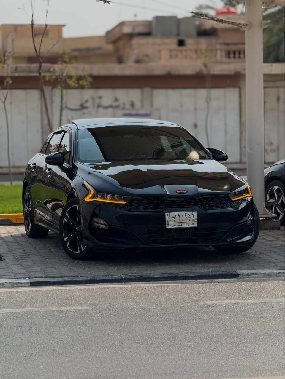 سلام عليكم 
كيا كي فايف للبيع 2021 مواصفات الجيتي لاين فول بنوراما .  
ماشية 67 ميل 
رقم السيارة بصرة ب معوقين ( وكالة ثاني يوم ) راعية بالبصرة . 
حادث السيارة بامريكا كلش خفيف صبغ قطعتين مدكر وبنيد والصور مرفقة بالمنشور ، 🛑 يوجد فيها مكانين بارد اقل من الشبر بدون صبغ على وضعة ما مصلحهن .. 

📍المكان السيارة البصرة . 
سعر السيارة ( 160$  ورقة وبية مجال ) 
الهاتف 
*********** 
*********** البصرة, العراق
