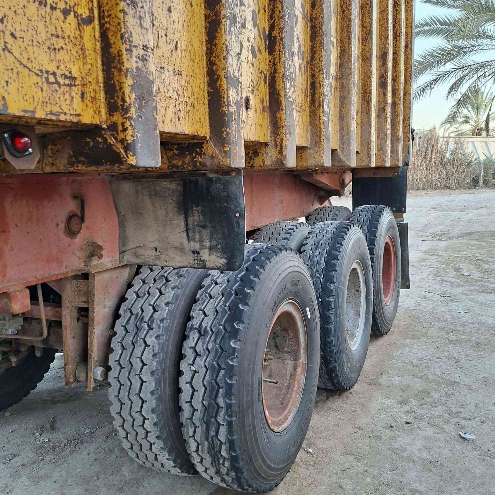 سلام عليكم للبيع عربانه فوزله ثلث دناكير تخم تاير شريط لعاب شاصي مكفول ونج مكفول  عربانه كفاله عامه من كلشي الاستفسار *********** عربانه مناسبه
