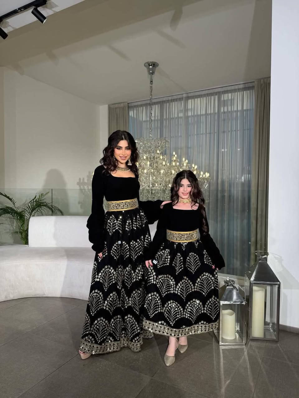 فستان رمضاني ام وبتها كويتي الاصلي
سعر  فستان ام 35الف 
سعر فستان بنت 25  الف 
قياس 48/46/44/42/40/38/
متوفر توصيل  لجميع محافضات


**إذا كنت صاحب هذا الإعلان وتريد حذفه لأي سبب، رجاءا أرسل رسالة إلى الدعم الفني**