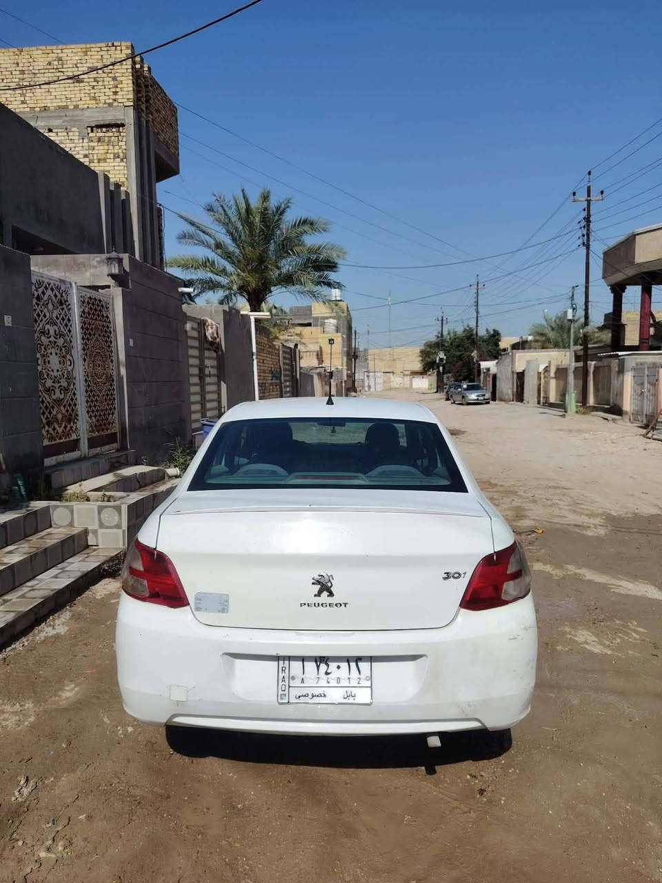 السلا م عليكم بيجو فرنسي ٢٠١٤ السياره مكفوله اي نقص ما بيه اي استفسار اتصل *********** او بل اخدمه مكان بابل

