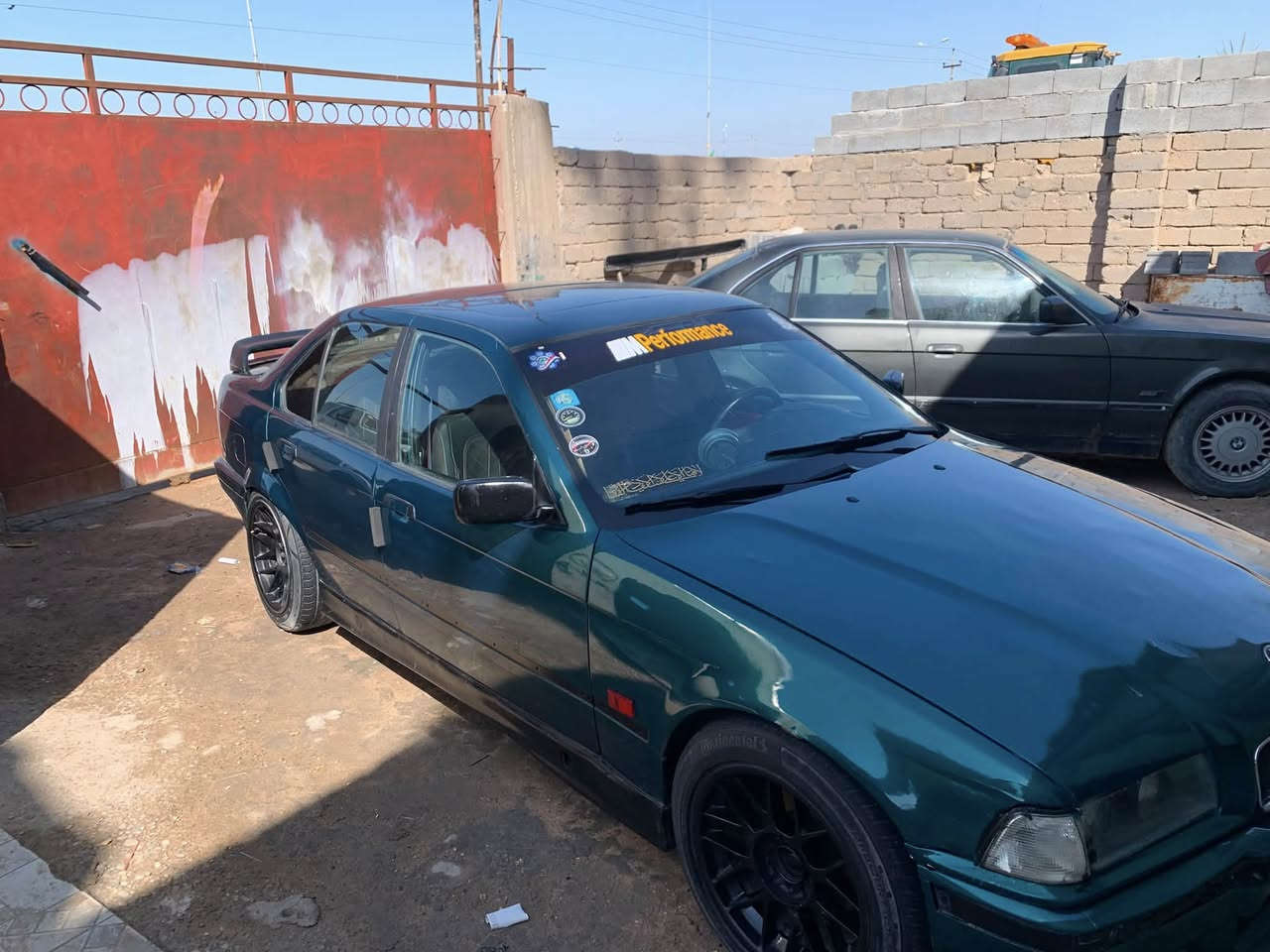 بيع او مراوس بي ام M3مديل 1994رقم بغداد مشروع وطني تحويل ثاني يوم سنويه2027 مسكر25كير عادي اكسن ٨قفل كزوز رياضي بوابه كهربايات شغاله بيها مواصفات السعر ٤٠وبيها مجال الشراي المكان بصره الدير ***********

