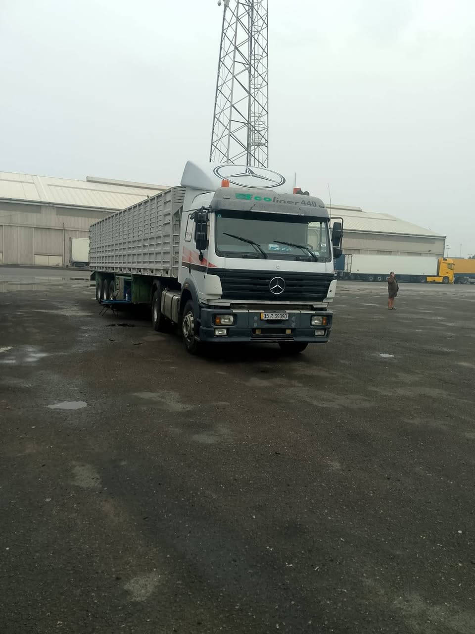 للبيع كرواتي مديل ٩٥ رقم انبار انكليزي راس وعربانه تخم تاير ٣محاور مكفوله شاصي وقماره مابيه قطره صبغ ابيع كامل راس وعربانه الاستفسار الاتصال عل الرقم ***********
***********
