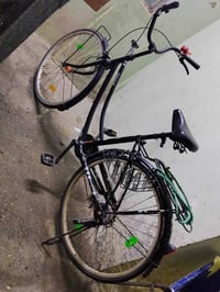 بيسكل عبد الحليم للبيع  حجم 26 موديل 18 لون أسود اسطابات شغالة زوج تاي...