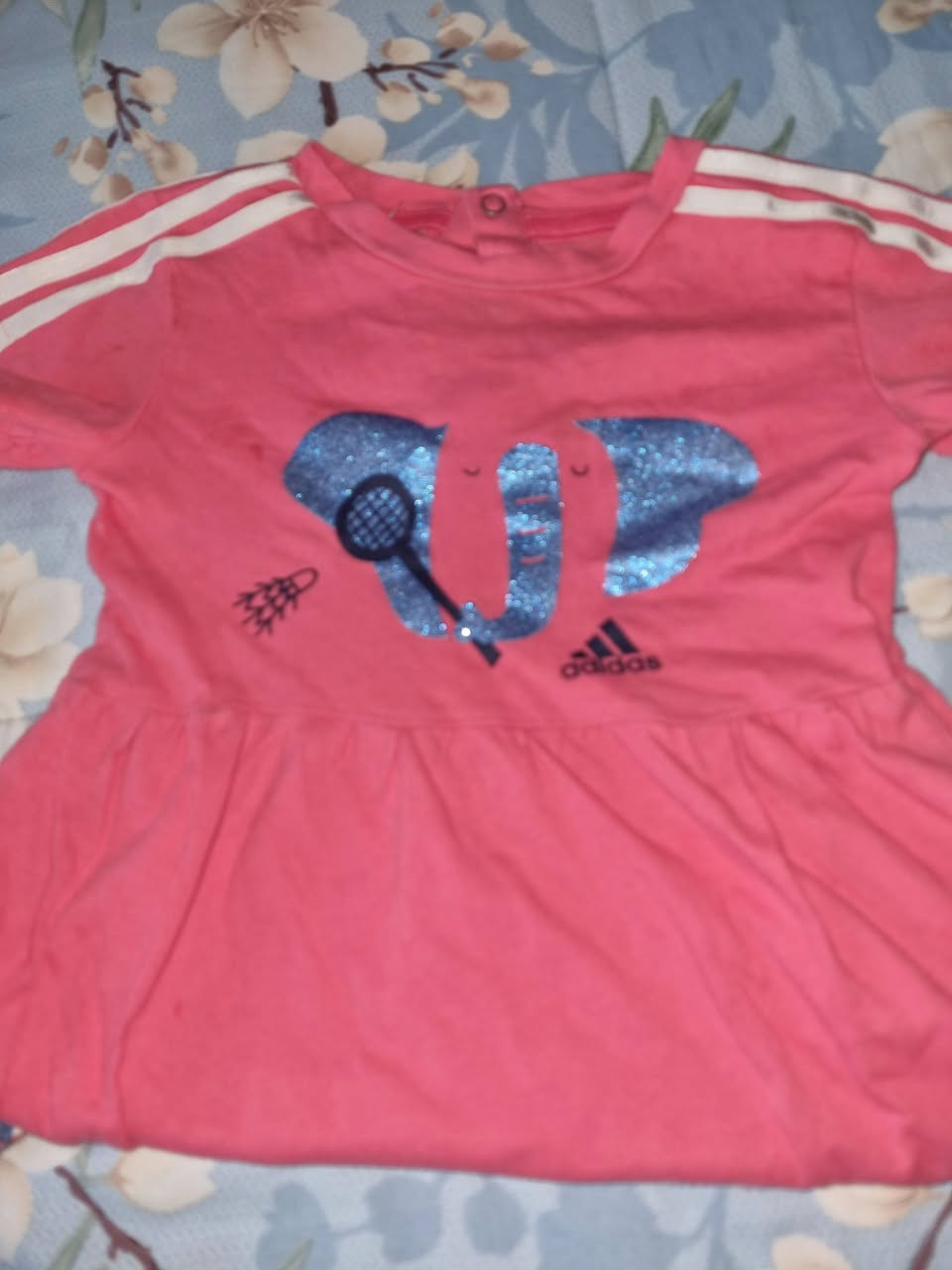 Lot 5 robe 2000 dnr 18 mois a 36 mois 3 ans


**إذا كنت صاحب هذا الإعلان وتريد حذفه لأي سبب، رجاءا أرسل رسالة إلى الدعم الفني**