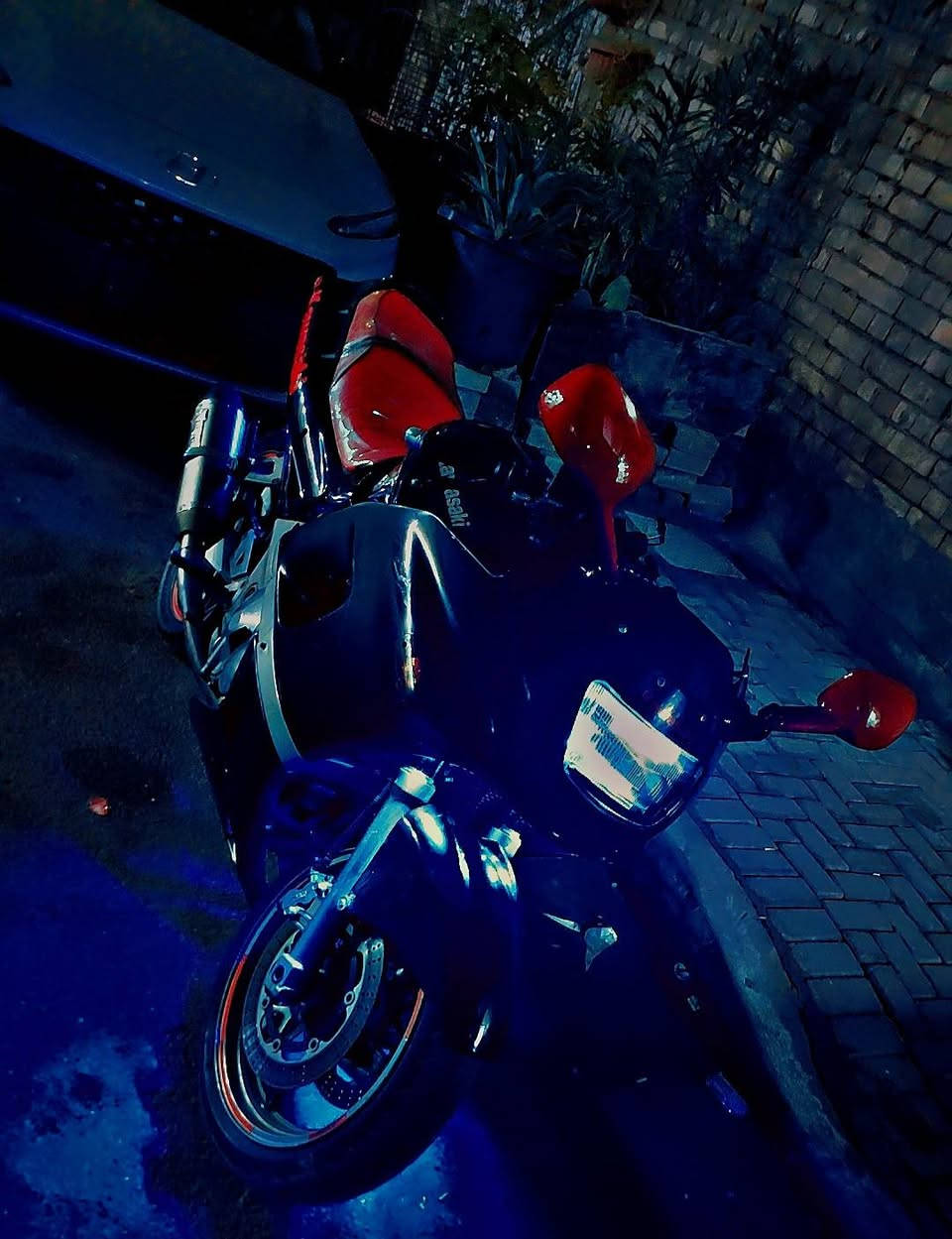 سلام عليكم للبيع دراجه كاوسكي
الشراي يدخل خاص او يتصل  
عله الرقم الهاتف ***********
مكان دراجه بغداد البياع
