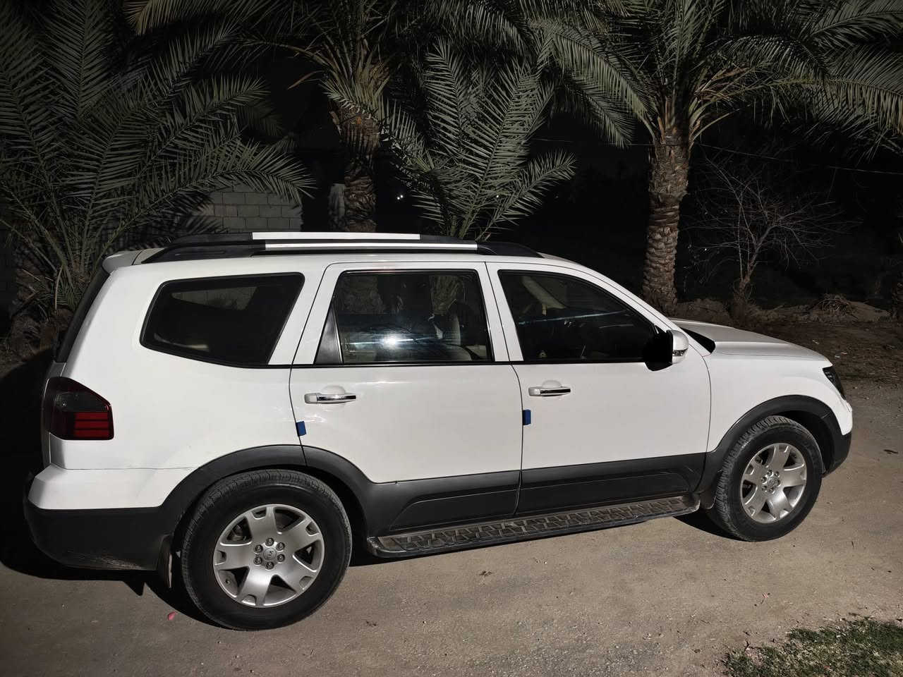 السلام عليكم كيا موهاڤي موديل ١٥
رقم بغداد باسمي اني مالكها الشرعي 
مكفولة من الحادث لا سامح الله فووول مواصفات 
ماشيه 110 حقيقي السياره كلش جديده ونضيفه 
اريدها ب 175 والشراي بي خير ويدلل 
***********
