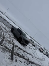 للبيع جمسي سيرا مديل 24 الفيشن شكل الجديد  ماشيه 10 الألف ع وضع الشركة...