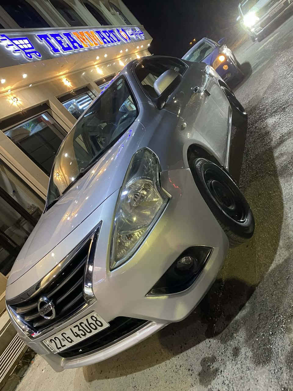 السلام عليكم ورحمه الله وبركاته للبيع السعر88بيها مجال نيسان صني 2015 كير توماتيك كير محرك شرط ضرر جاملغ خلفي وباب خلف بخ شرط بدون دواخل وايرباك سليم سياره جاهزه على اخير ما تحتاج غير ستر الله المكان حي الحدباء سايدين الصورا هزه وسنويه جديده ***********
