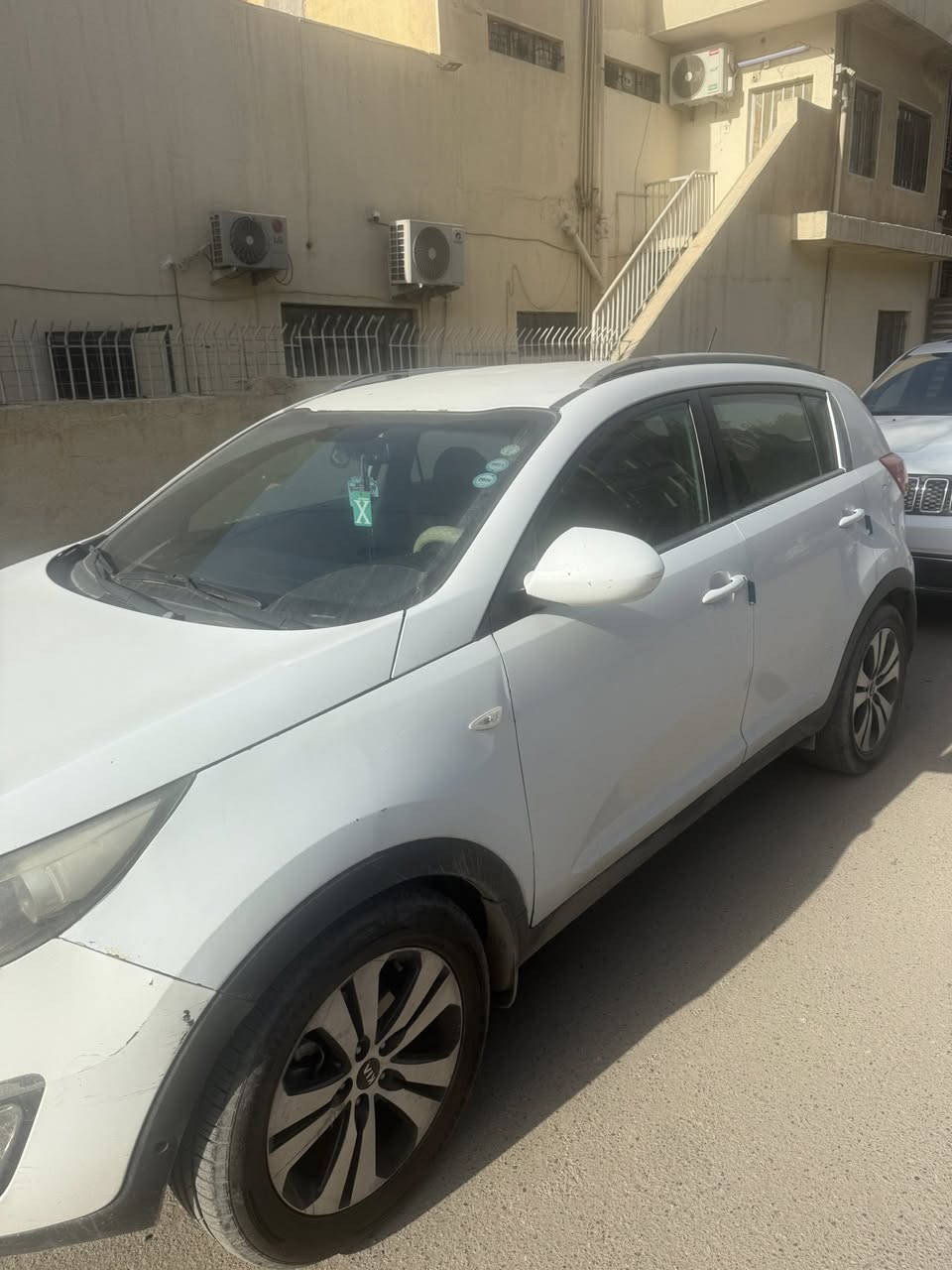 سلام عليكم
كيا سبورتج البيع ٢٠١٤ نظيفه كلش استخدام بيت حدثها جاملغات ٢ بدون دواخل لا شاصي ولا لغد رقمها  سليمانيه تريد تحويل تريد وكاله 
السعر ١٤٥ ورقه 
متواجد فيس ورقم 
***********
