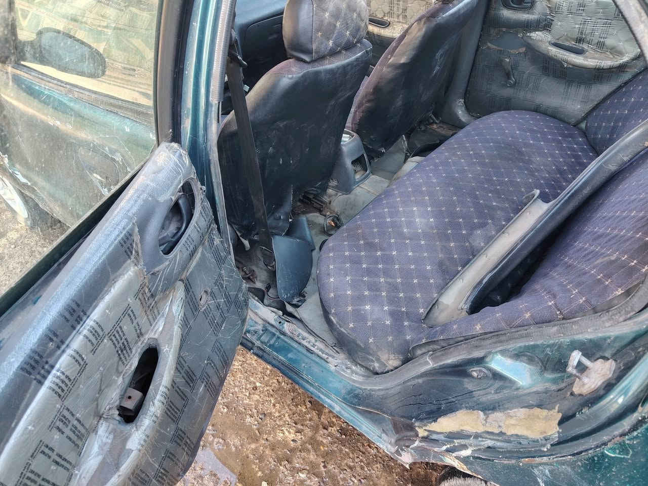 السلام عليكم متابعين كراج الشمري جبناكم سياره الانوس تفصيخ أدوات نضيفة محرك كير مكفول العنوان بغداد الدورة مدخل حي اسيا قرب جامع حاتم سعدون تصل الرقم ***********
