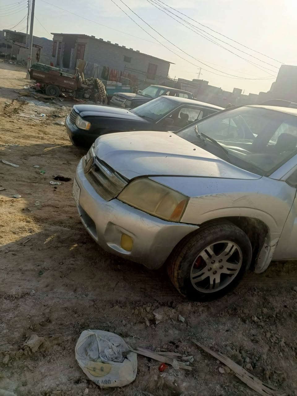 سلام عليكم من رخص الإدمان مدير الكروب المحترم سياره مستبوشي موديل 2004ساره نظيفه مال عايله 7راقب  مداور ثاني يوم رقم واسط السعر 40ورقه وبيه مجال مكاني كربلاء قرب سيد سماعيل لاستفسار تصل ***********
