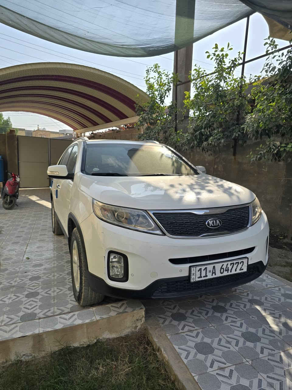 سورنتو 13 شكل 15
خليجي اربعه سلندر 

مكفوله عدا جاملغ امامي رش بدون معجون بدون حادث
اشاير مري حساسات شاشه جبيره. 
سبعه راكب و3 قطع تبريد
رقم بغداد باسمي 
سياره جديده ماشيه ١٣٠ كم
مامتواجد على الفيس  ***********

مكاني كربلاء.  سعر 160 بيه مجال بسيط
