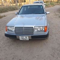 مرسيدس دب • ١٩٩٠ • رقم انكليزي