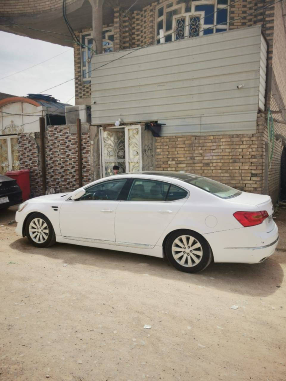 ✔️كيا كادينزا خليجي٢٠١١
✔️ مكينة 6 سلندر دوش كفاله وكير كفاله  🔻
ستوني مبدل حداديه كامله كله اصلي وكاله ودرايمات زيرو ترايهه كلش حلو ⚠️
✔️ مواصفات : 
 1.  كراسي كهرباء 
٢َ. شاشه وكامره وحساسات خلفيه وتحكم مقود 
٣. لايت امامي لد +خلفي لد 
٤. مري شفط اشاير 
٥. فتحة سقف  بانورما قطعتين ⚠️
٦. تبريد تدفئ 
الضرر : بيها قطع صبغ ابيع صبغ عام للعلم هيه قماره زجاج بس اني اكول عام حتئ لا تعتبني بشي تجي تشوفه وتقتنع واكون بخدمتك 
⚠️السعر :89 ورقه
 وماكو بهل نظافه هيج سعر ⚠️ 
✅ رقمها بابل انكليزي بسمي 
مكاني نجف  ***********
