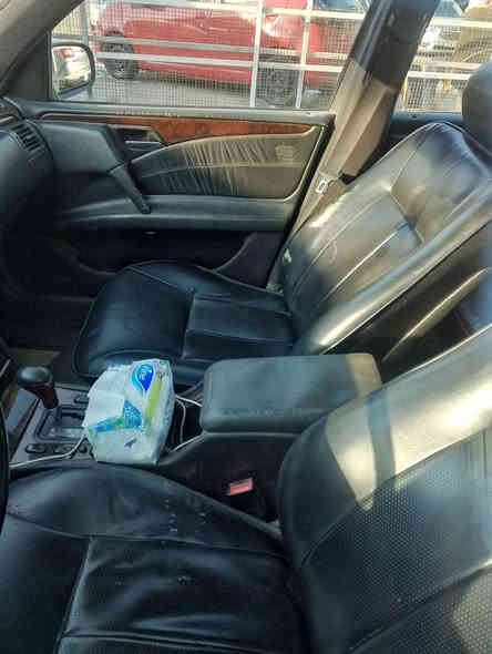 سلام عليكم ام عيون موديل 96 سياره جاهزه محرك كير حدادية تخم تاير وباتري جديد بسمي سنويه وهزه جدد رقم دولي تبريد ثلج مناقصها شي الحمدلله سعر 85 بيها مجال مكان البياع. ***********
