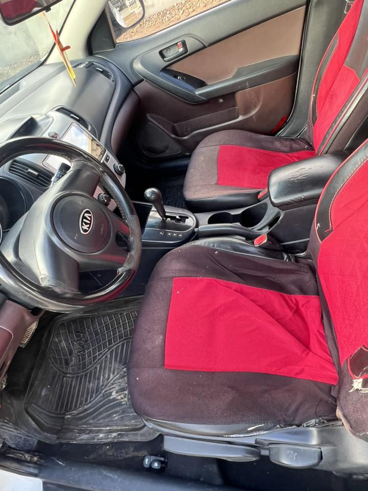 سلام عليكم
كيا سيراتو خليجي 2010 رقم أربيل  شرط التحويل 
محرك 1600 شرط كير أوتوماتيك شرط كهربائيات 
تدفئه تبريد كلها شغاله مكاني سامراء السعر 95 بيها مجال للشراي 
***********
