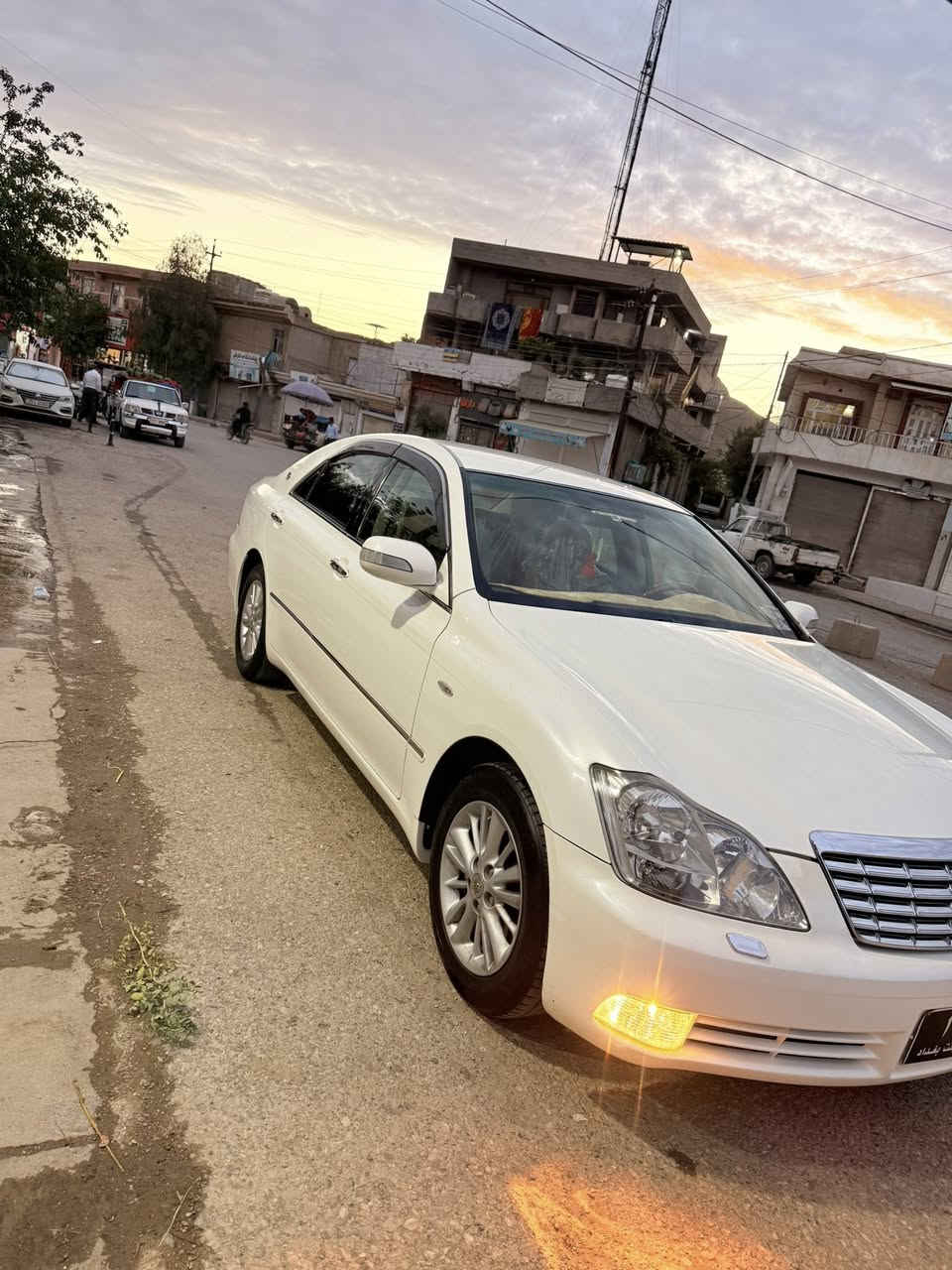 ئاڵوو گۆڕ ناکەم کۆدی نییە کراون موس موس موس ٢٠٠٦بەسمە ڕەساسی ١٨٠مەکینە بجوکی گێڕ گەورە ئاڵتونی بازاڕ مەرخوبترین بێ دوکەڵ ٩٠هەزار هەقققی ڕۆشتوە گێڕ مەکینە بەشەرتی ١٠٠فیتەر سەیارە دوو دوگمەیە کامێرایە  ئاوێنە ئیشارەت و سوکان حەیزەران کامل جاهیز کراوە لیدی بەرپێکانی بۆ بەستراوە  یەک حەفتەیە کامل سێرفزی ژێری کراوە بە مەجموعە سوکانۆ و تەنانەت بانسەکانی یەک تەقە ٢گەڵا ببڕە سپێری دانەبەزیوە سەیارەکە برێکی بەسراوە باتری تازەیە تازە ڕۆنی گێڕ و مەکینە و هایدرۆلیکی ئەکسلی گۆڕداروە کارتەکەی لەگەڵە سەیارەکە تەبریدی سارد 🥶گەرم 🥵 لەسەر سویج جامی هەڵگیراوە بۆ هیج مەگەڕێ ڕاستەو خۆ بۆ کۆد سعری خوار هەموو بازاڕ بۆیاخی ئەوروپا ٢پارجەیە هەیە سۆنەرەکەیم داناوە  بێ دەعم بێ زەڕبە سعری فرۆشتنی ٦٢ گەڵاو نیو زۆر زۆر زۆر کەم مەجالی تێدایە ناکەوێتە خوار ٦٠تەلفۆن مەکە نیازت خوار ٦٠لەگەل ڕێزم لە هەرکوێ بوو بجۆ بیکرە کاتی من و خۆشت مەگرە نا سەیسادق زم ئاسیاو کۆڕەک وەتس ئەپی لەسەرە 
*********** - *********** ئاسیا ڤایبەری لەسەرە

