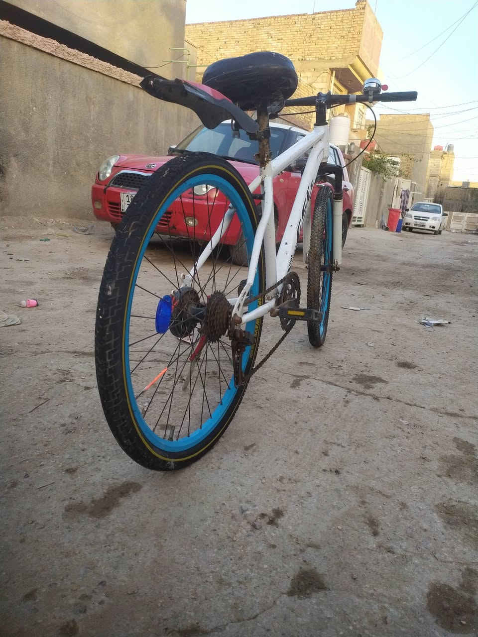 باسكل للبيع جرص استنده سرج جديد وزوج تايرات جدد مكاني بابل حله شارع 80 
بابل السعر65اوبي مجال بسيط حك الجيه للتواصل خاص

او ***********
