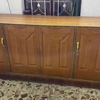 بوفية 4خانان الماكان مدينة الصدر السعر 75 وبيها مجال  الاتصال  0773659...