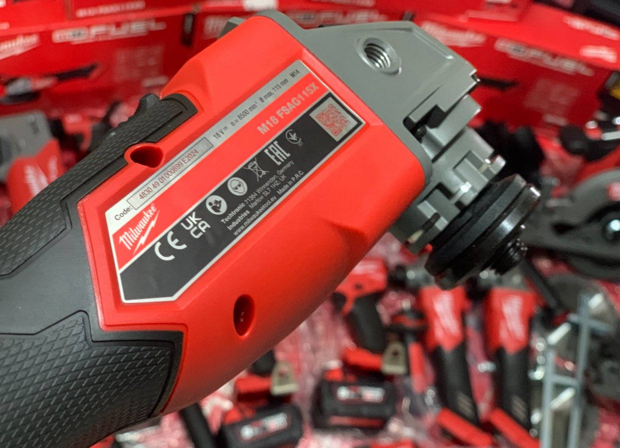 للبيع الكوسره جديد ميلواوكي 
FUELبرشليسي
115 ملم
***********واتساب
