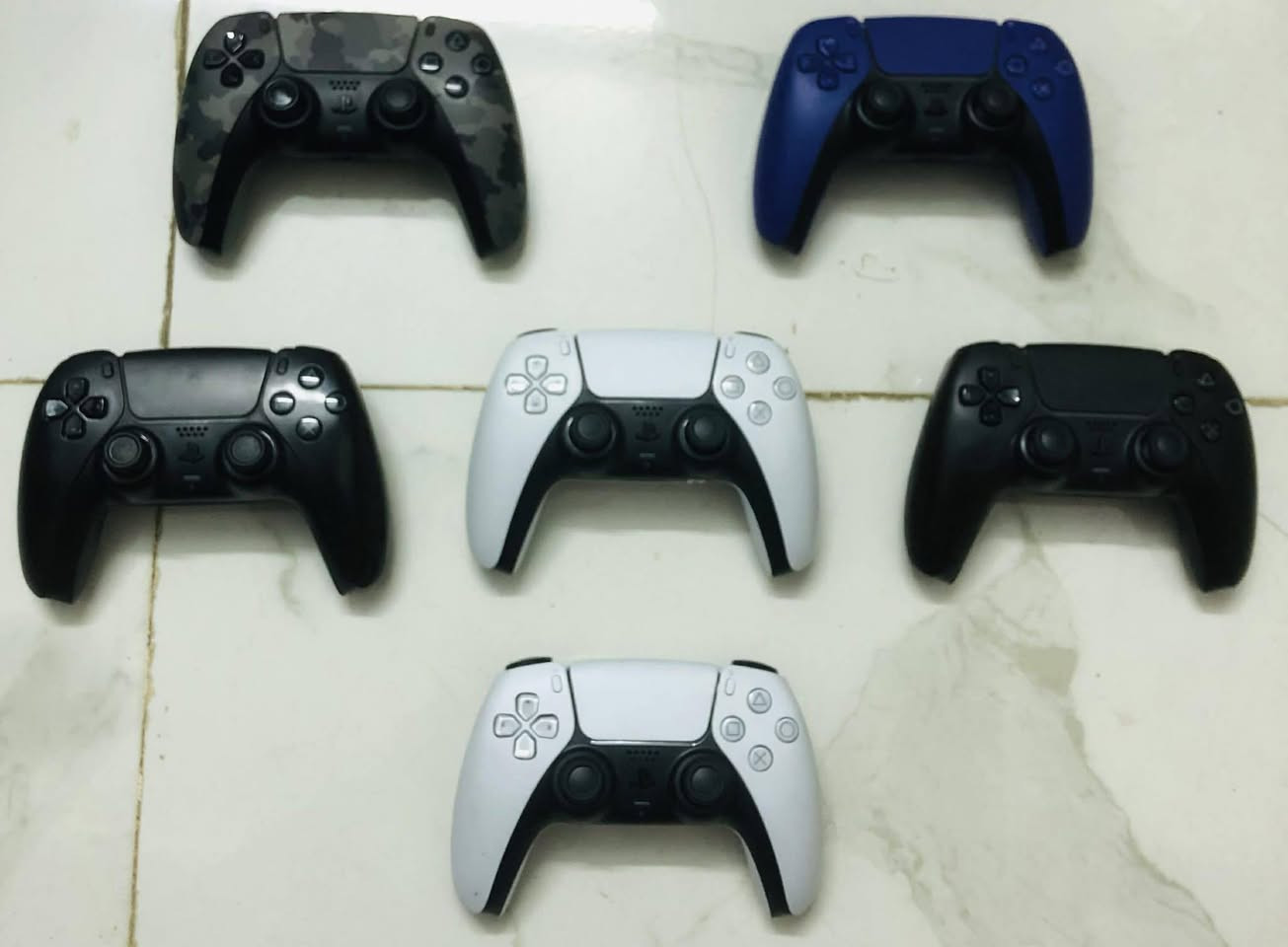 سلام عليكم
يو بي اسات واقراص فور فايف ثري اكسبوكس جوستكات كافة الاجهزه قواعد شحن فانات تبريد توصيل موجود لجميع المحافظات


**إذا كنت صاحب هذا الإعلان وتريد حذفه لأي سبب، رجاءا أرسل رسالة إلى الدعم الفني**