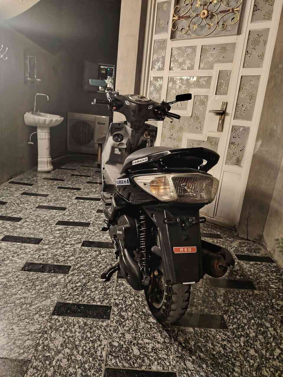 فحل للبيع 
بلادي
نص نكره 🔥
هندر شغال🔥
كهربايات كله شغاله 🔥
لايت زنون اشاير رباعي وفردي🔥
شلعه ومعدل مفوله🔥
كفرات اصليه 🔥
قفل جنطه🔥 
قفل ستيرن🔥
مري اصليات 🔥
كشن فايبر كاربون 🔥
المكينه خير من الله كلش ناعمه🔥
السعر 675 وبيه مجال 
العنوان بغداد البياع تقاطع درويش 
***********
