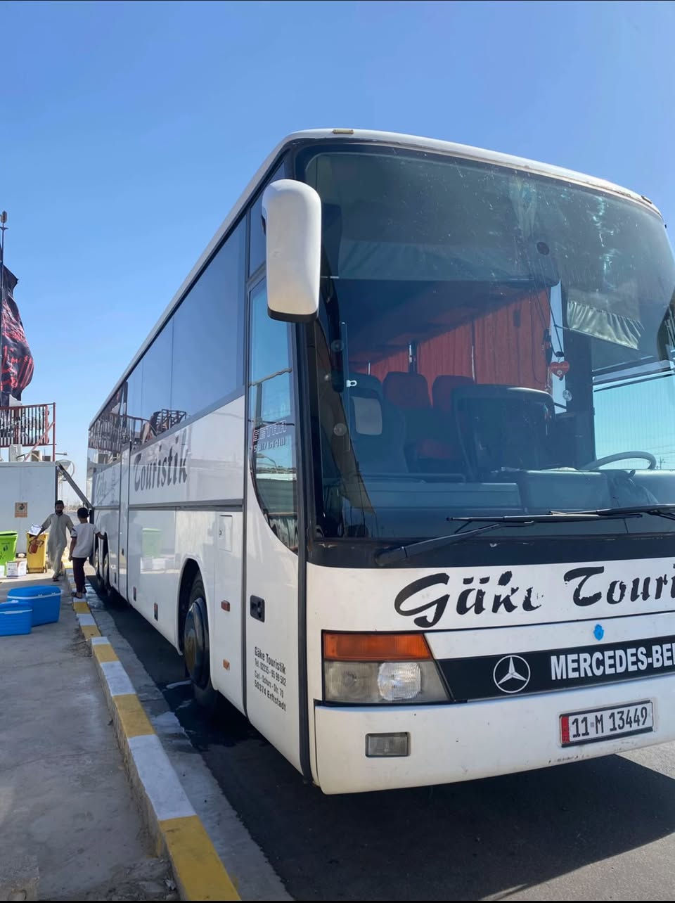 سلام عليكم مرخصت مدير لكروب      ماردس 2002 دخول جديد 61 راكب تبريد صيني حديث تخم تاير كلج قبل رمضان فتحته 6 وياله فاتح خير من الله مكينه كرواتي 8 v 
***********
