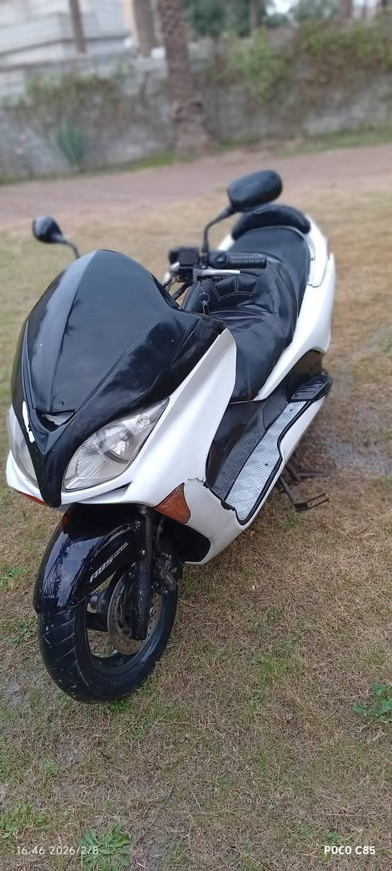 متاح فورزه 09 فول من الخير شرط معدل كهربايات كلها شغاله ابريك امامي خلفي بل مكان زنون عالي ناصي بلاد مالتها الكير مالتها اني لاغي وموجود عندي انطيك يا البلادي بس شده ذا تيد مراوس حسب القناعه وبيع سعرها خاص شراي يدلل ‏‪0784 963 8216‬‏واتساب فقط
