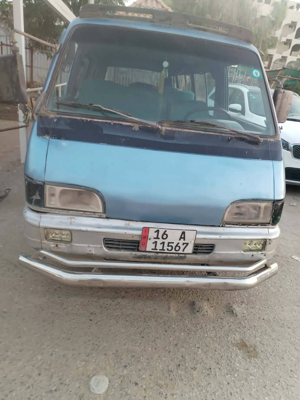 سلام عليكم كيا اسيا جاهزه بس المكينه بيه تنقيص كير حداديه تخم تاير كهربائيات غرفته حلوه  موديل 95 سنويه ل30 بسمي تريد تحويل تريد وكاله 
مكان ديوانيه الرقم ***********

