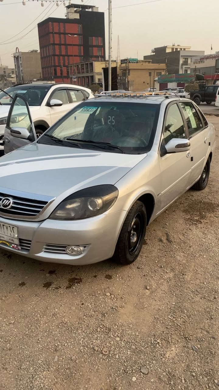 ليفان 520 للبيع 2012 السياره خير من لله  السعر 35 رقم ***********
