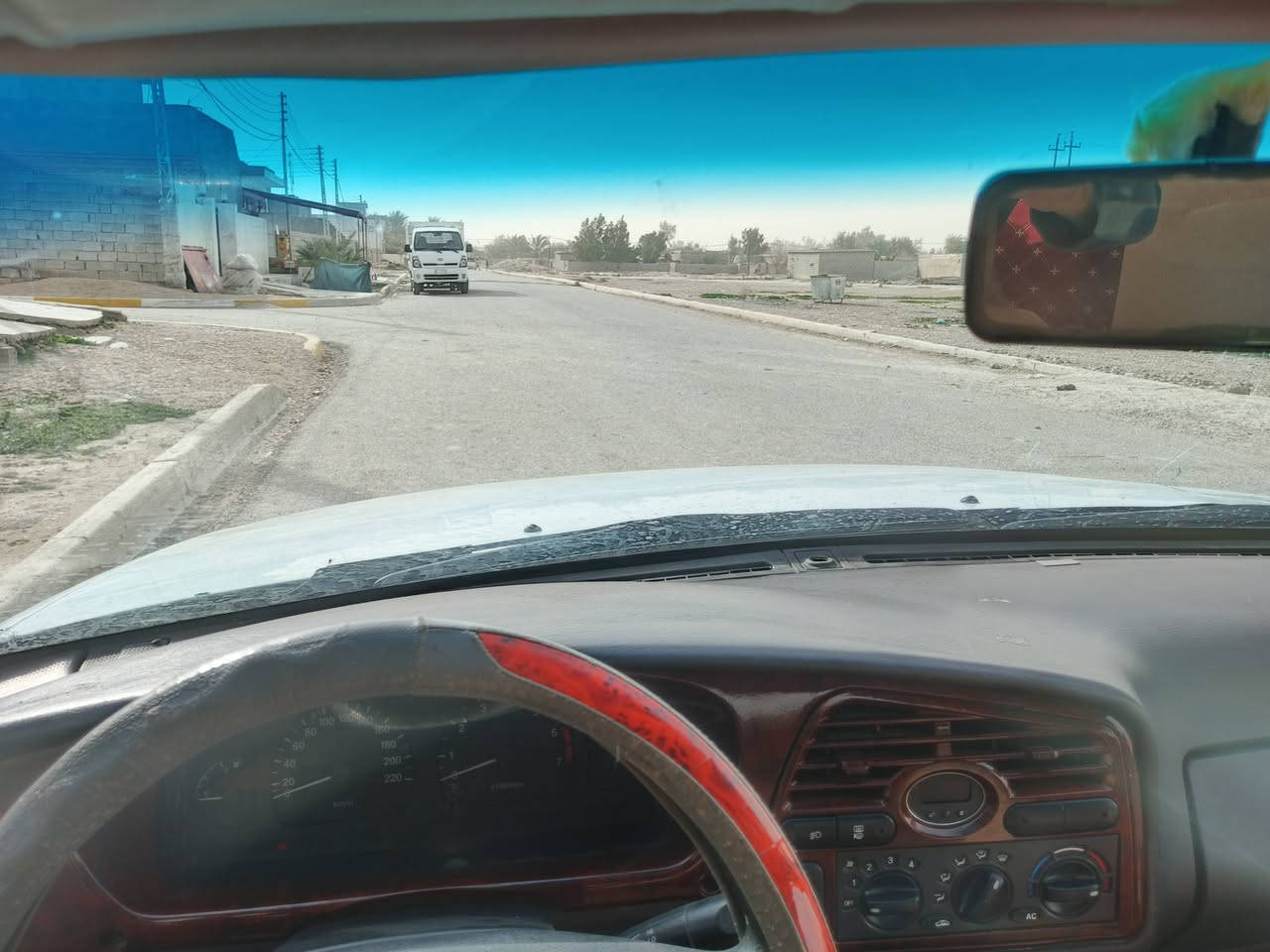 سلام عليكم برنس فراشه مديل 1996
الون ابيض كير اوتوماتيك محرك مفتوح سنويه 2028 سياره مكفوله من ضربه من صبغ من اخياس سياره بلاديه غرفه نضيفه كلش صدر امامي خلفي جديد تخم تاير رقم شمالي تحويل ثاني يوم السعر خاص 
المكان ديالى 
الرقم ***********
