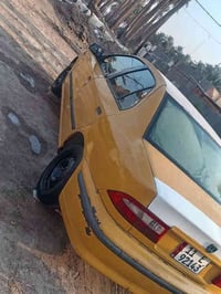 سياره سمند للبيع موديل 2012 سياره كامل الرقم ومشدود بيه باقيه بس تستلم...