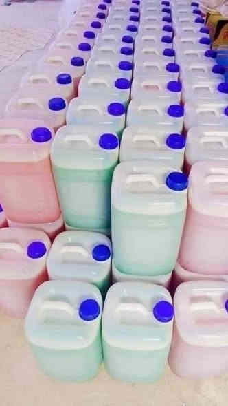 احجز العرض الاقتصادي من منظفات فلور فور FLOWER FOUR
عرض الـ25  الف 😁
           زبائنا الكرام يتكون العرض من 👇
🔴 جلكان 20 لتر سائل غسيل الملابس للغسالات الاوتوماتيك والعادية

🔴جلكان 20 لتر سائل غسيل الصحون 

🪩 دبه 3 لتر   هدية 🎁 معطر عام للملابس والمفروشات والارضيات تمتع بعطر المنزل الفواح + دبه 3 لتر هدية 🎁 معطر ملابس مركز 

كل هذا بسعر 25الف 😍 والتوصيل مجاني داخل مركز البصرة فقط ..سارع بالحجز ليصلك المنتج بأسرع وقت ممكن 💯

زبائننا الكرام  .. شرط فحص المنتج قبل مغادرة المندوب في حال لم يعجبكم المنتج يتم الاسترجاع

للحجز والاستفسار عنوانكم ورقم الهاتف على خاص الصفحة او مراسلة رقم خدمة الزبائن واتس اب 👇
                            ***********☎️📞 البصرة
