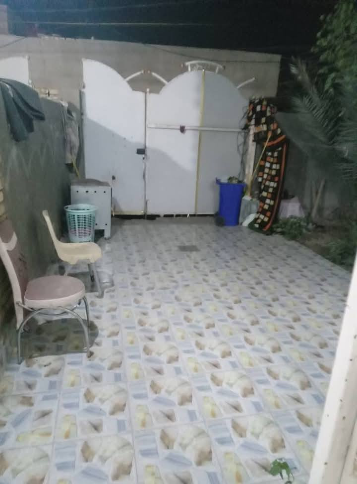 بيت للبيع طابو صرف مساحه 177 م الحي العسكري شارع بيت لوفي بناء حديث 
الاتصال ***********
