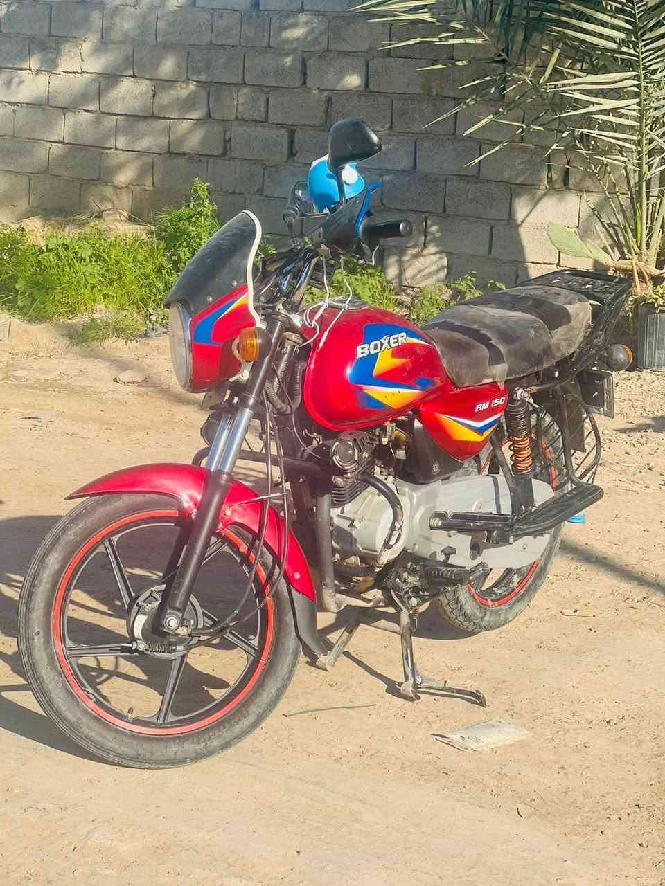 سلام عليكم .دراجه موديل ٢٠ كفاله عامه من كلشي جانت مضمومه مرقمه بأسمي السعر 1650
التواصل 
***********
