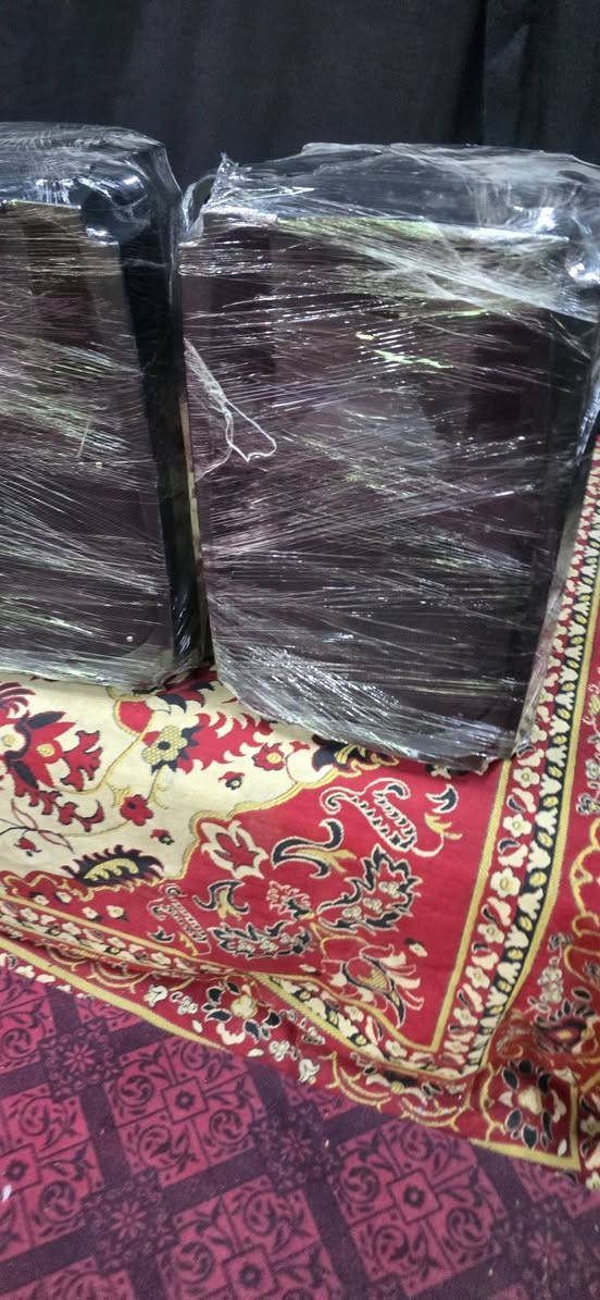 السلام وعليكم منظومة كاملة البيع سماعات ١٢ انج فقط البه
مكسر تندر باب الاول ١٤٠٠
سبيكر عدد   ٤
مايك    عدد ٢ 
سعر مليون ونص 
بغداد مدينة الصدر 
***********
