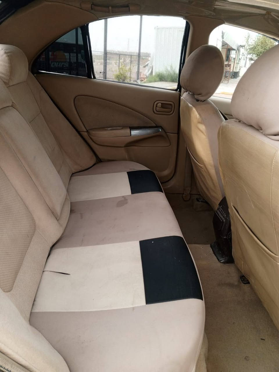 السلام عليكم لبيع سني موديل 2009 السياره جاهزه من كلشي المكان سامراء شرط التحويل والسعر 90 ملاحضه اني مكلف بل نشر اتصل على صاحبها ***********
