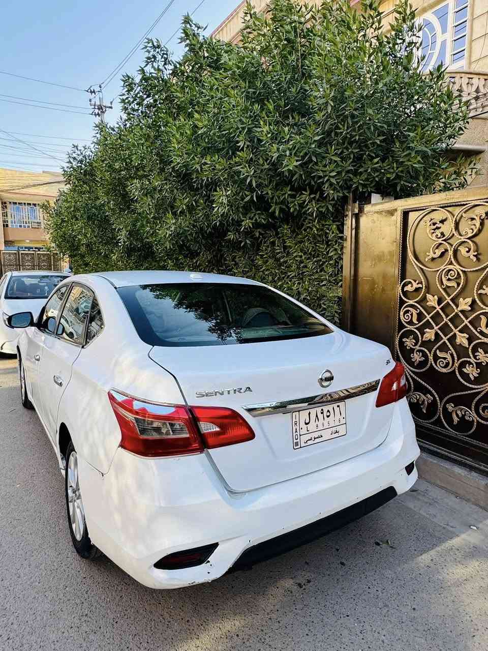 السلام عليكم نيسان سنترا 2019وارد أمريكي 🇺🇸 ماشيه ١١٧m ابيضّ بيه عته بالكير ابدايت المشي حادثها جاملغ امامي جهة الأيمن وجاملغ خلفي جهة السايق فقط طخات بسيطه  مثل ما موضح بالمنشور/  السعر 92 وبيه مجال اي استفسار خاص او ***********
العنوان بغداد البنوك
