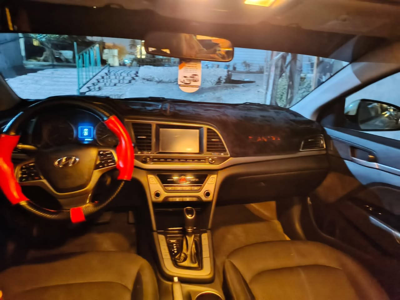 سلام عليكم النتره موديل2017 كندي بيهة 3قطع وشبر بل بنيد رقم كربله مشروع وطني بسمي رقم انكليزي هزه جديده كير مكينه خير من الله منضومه تبريد جديده سياره جاهزه من كلشي وبعد احله من صور *********** ممتواجد عل فيس
