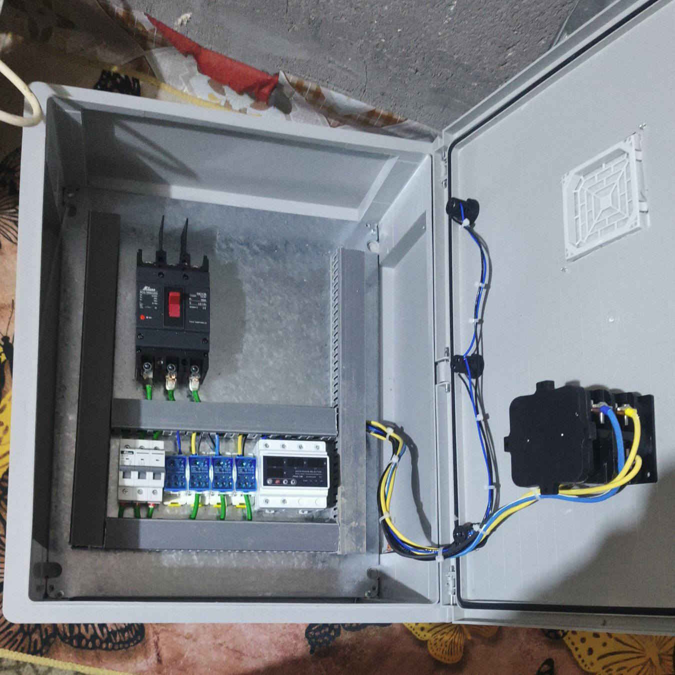 كادر كهربائي متميز بعمل بسعار مناسبه 

***********
#كهربائي
#شطره
#ناصريه
