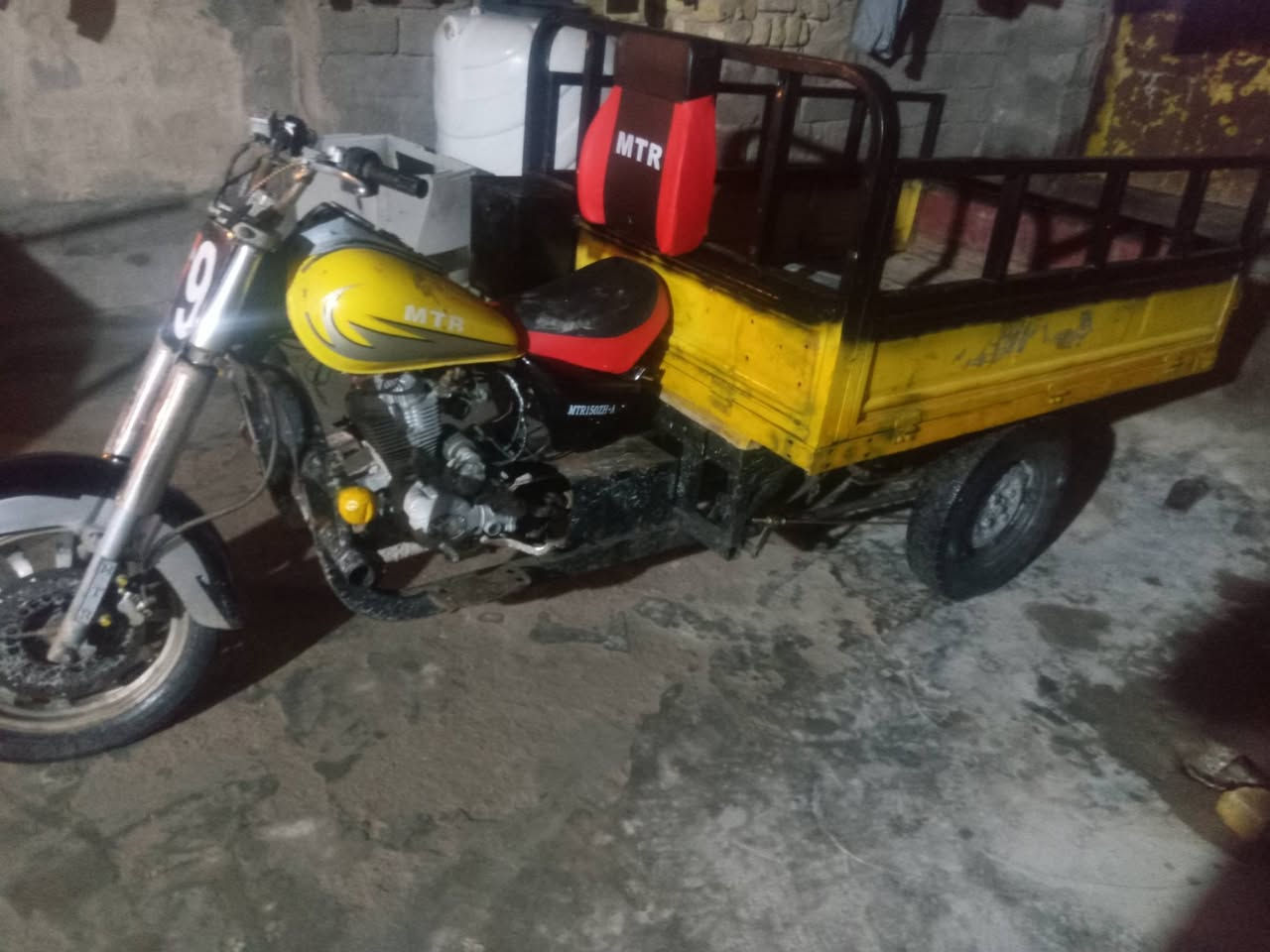 سلام عليكم ستوته متيار وراق البيع سعر 900وبيه مجال شي بصيط ***********
